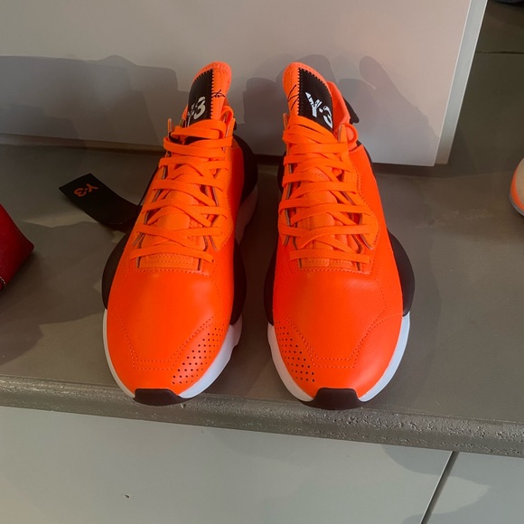 Y-3 Kaiwa Solar Orange Black Sneakers - Picture 2 of 5